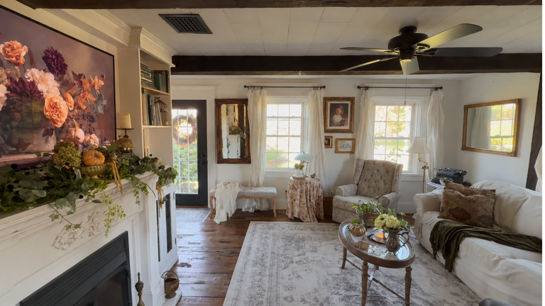 fall decorating in the living room
